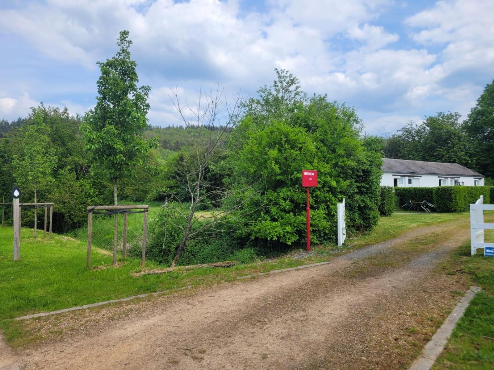 Motel Le Brissoneau Rendeux Zewnętrze zdjęcie